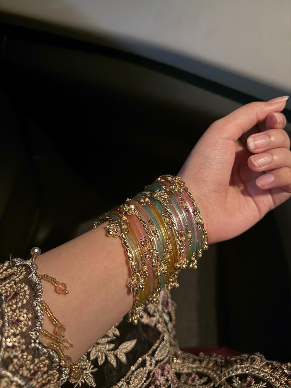 Pari Bangles💗💛🕊️